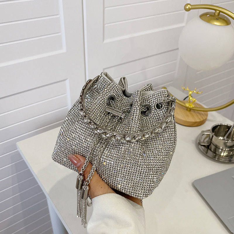 Alice - Bolso de cubo con puntas de diamante