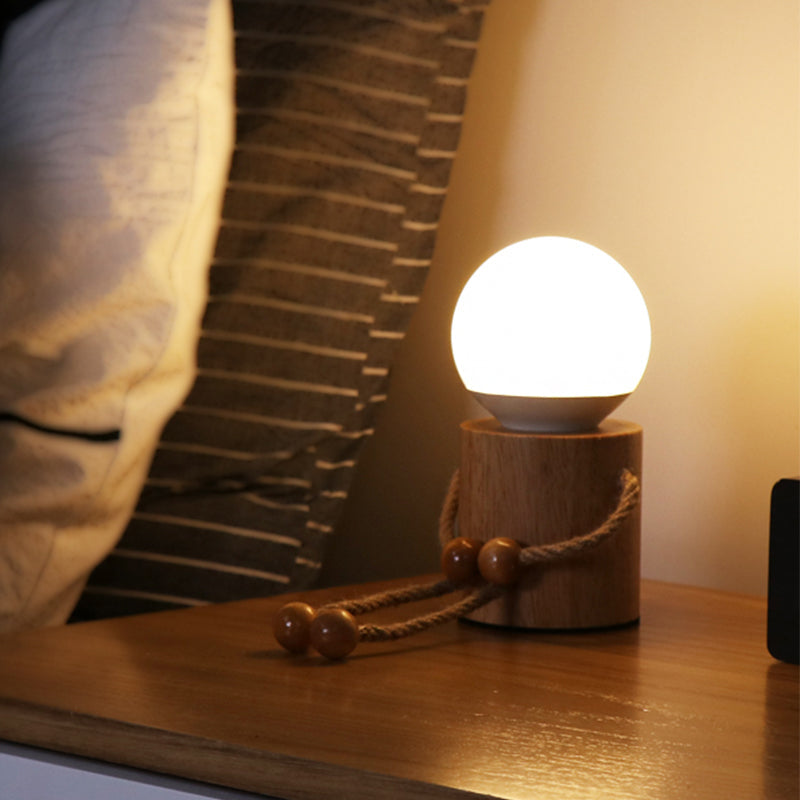 Puppette – Süße LED-Puppenform Tischlampe