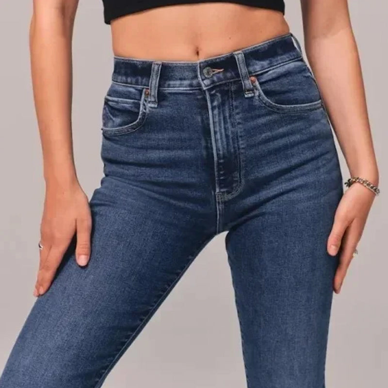 Freja - Jeans con alta presencia