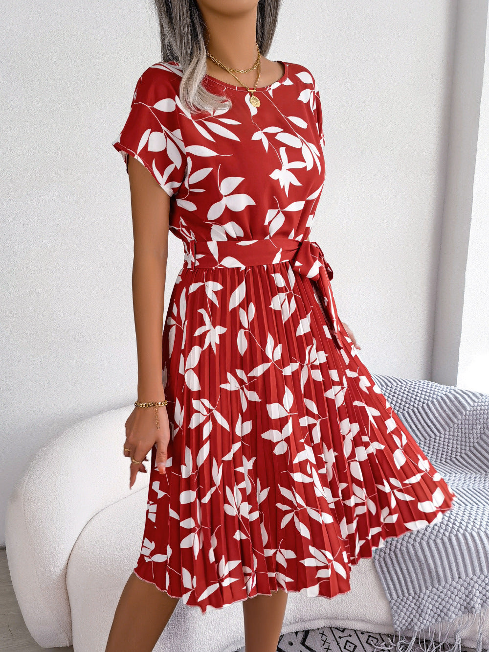 Aya - Plissierte Kleid mit Blättern