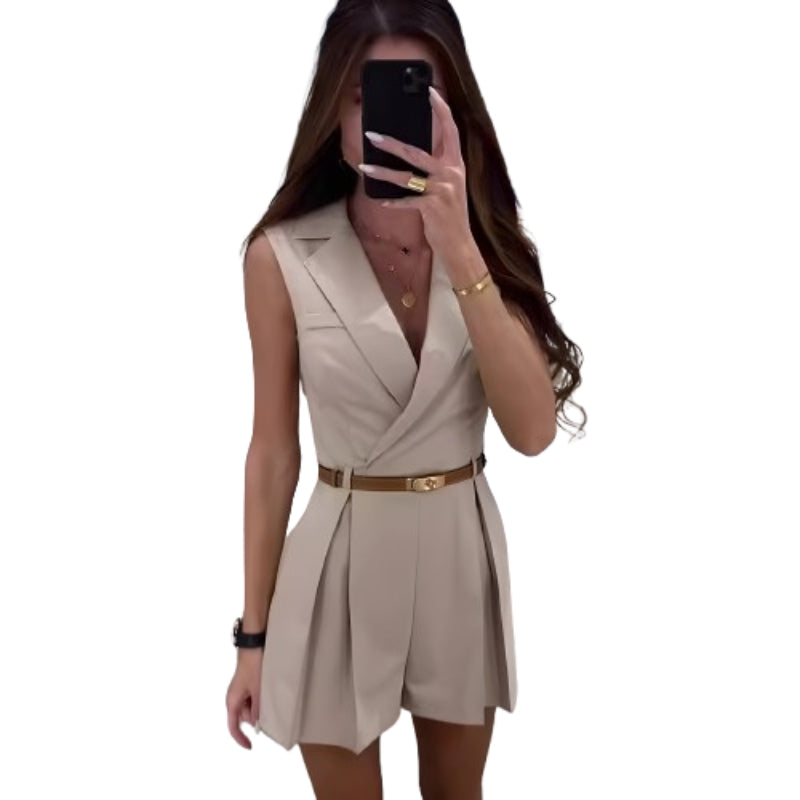 Frida - Eleganter Gürtel-Shortsanzug für Frauen