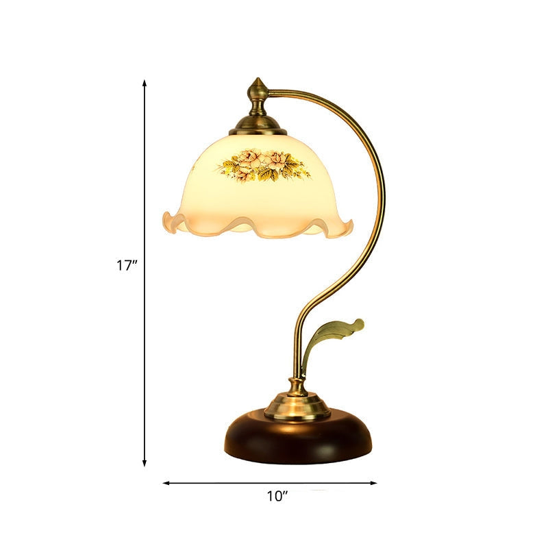 BlossomGlow – Elegante Tischlampe mit Vintage-Aussehen