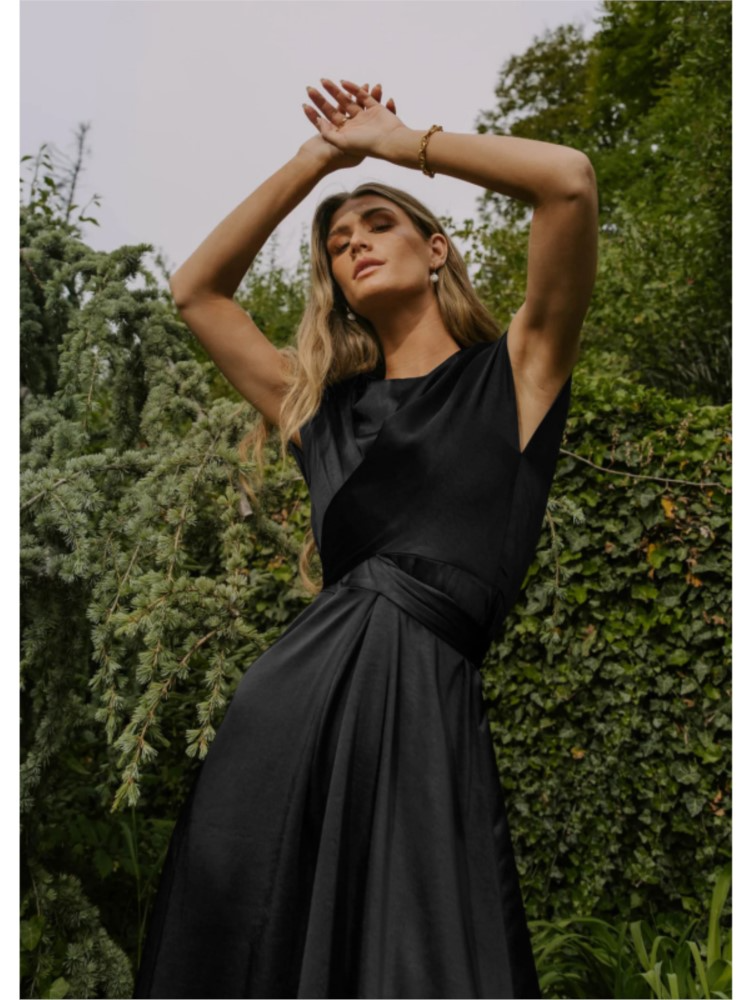 Athena - Elegante vestido satinado cruzado