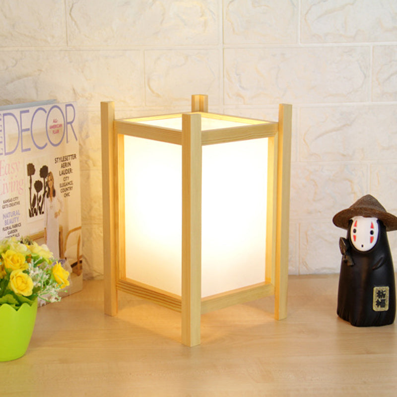 Woodelle – Lampe de table moderne avec charme en bois naturel