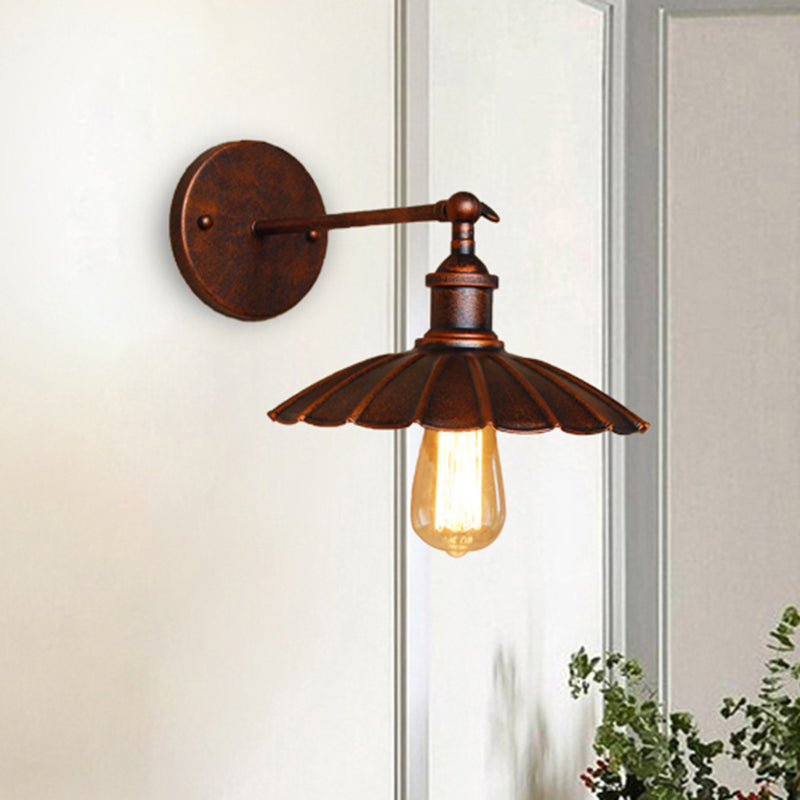 AntiqRay – Verstellbare retro Wandleuchte mit Muschel-Design