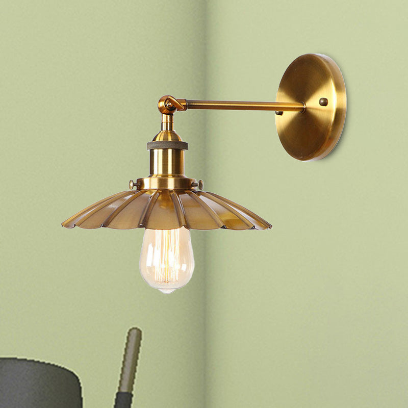 AntiqRay – Verstellbare retro Wandleuchte mit Muschel-Design