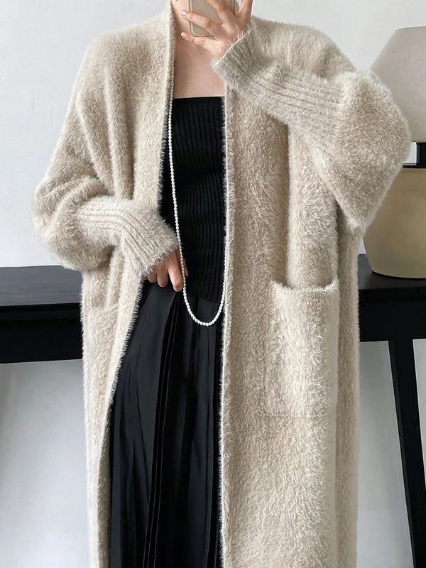 Marie – Einzigartige lange Strickjacke