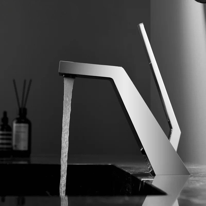 PureFlow – Moderne Badezimmerarmatur mit Einhebelbedienung