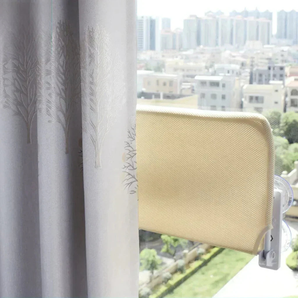 Zusammenklappbare Fensterhängematte für Katzen mit abnehmbarem Bezug und stabiler Halterung