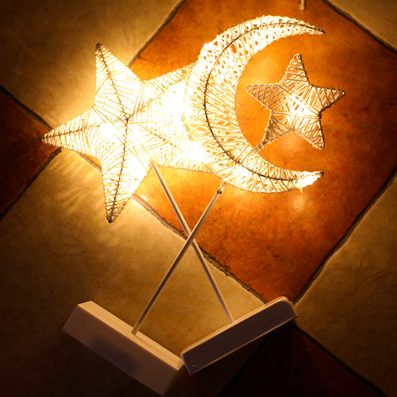 GlowNest – Traumhafte Gewebte Rattan-Nachtlampe