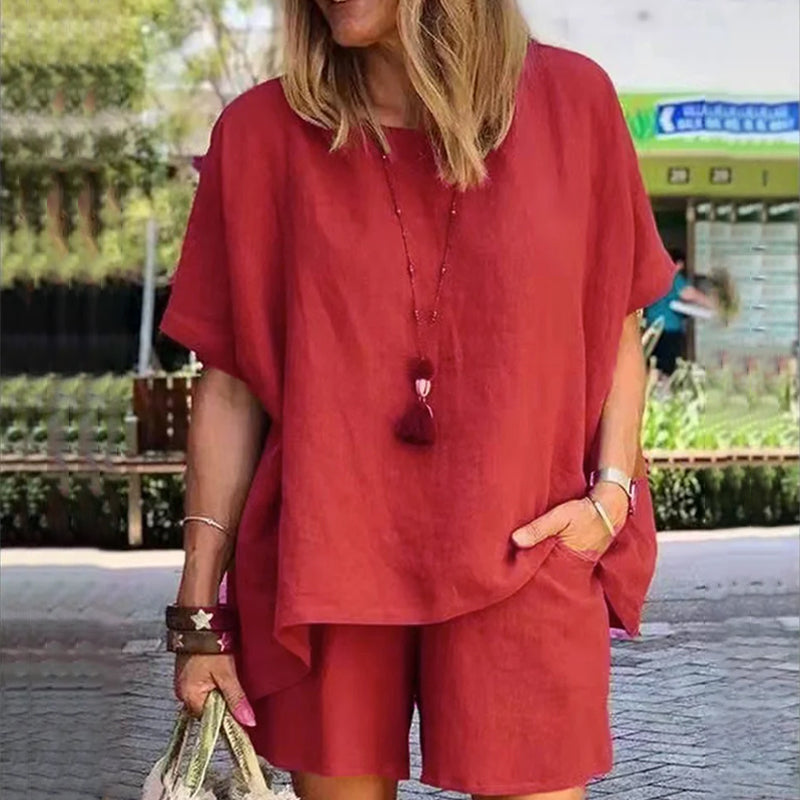 Lianna - Afslappet T-shirt og shorts