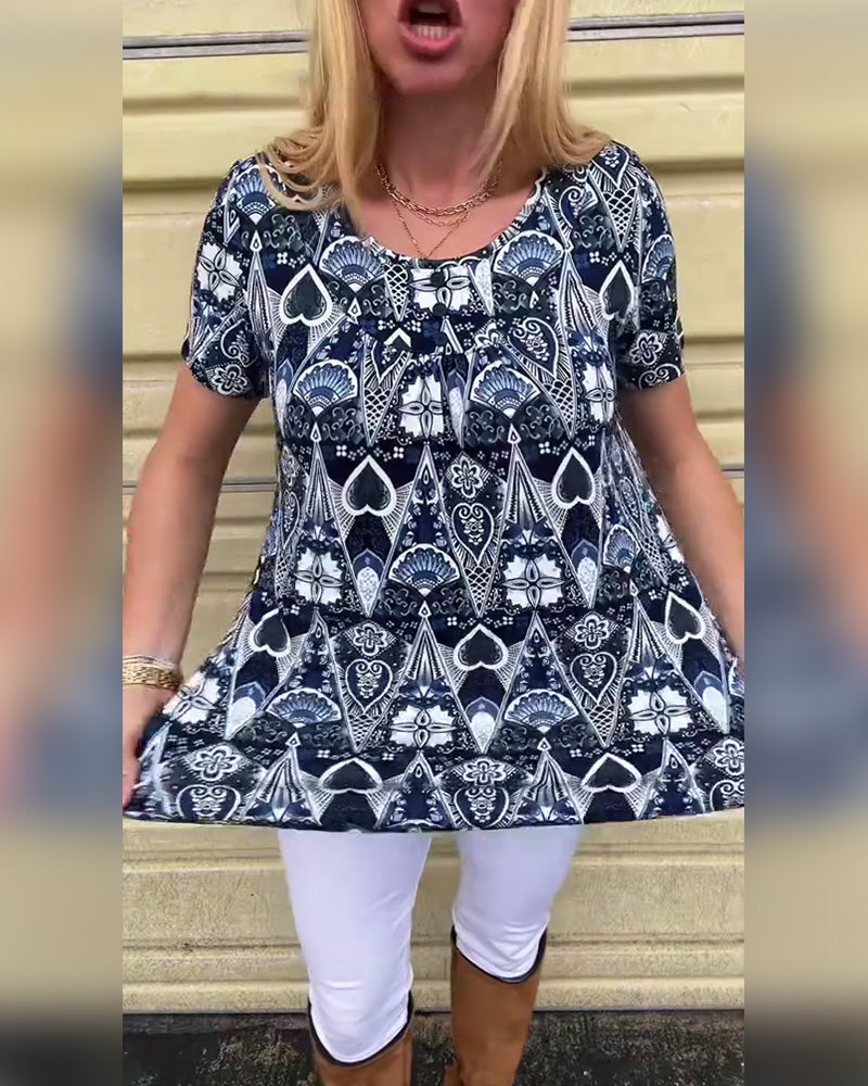Nova – Retro Sommer T-Shirt mit zeitlosem Design
