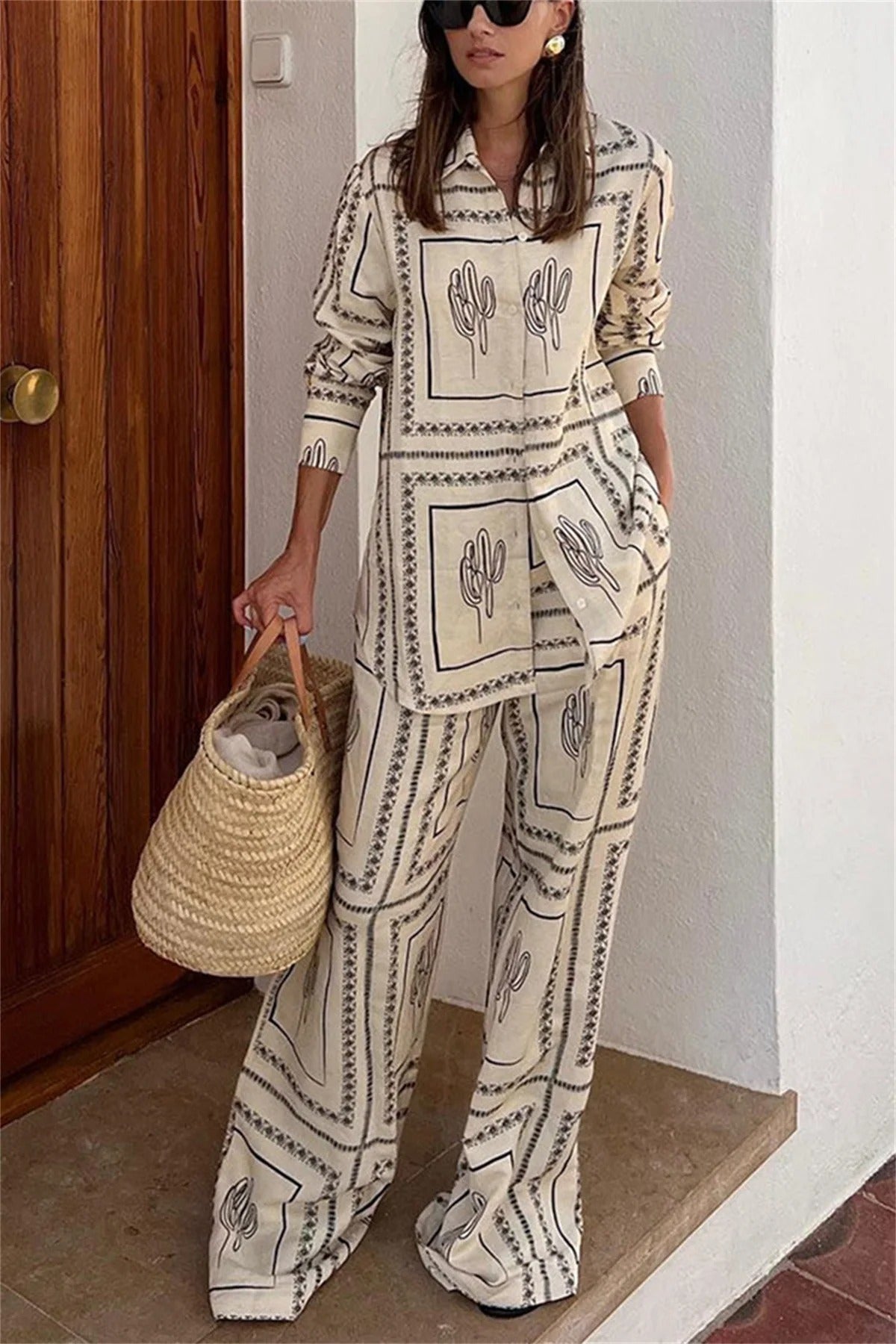 Amalia - Elegantes Shirt- und Hosen-Set mit Druck