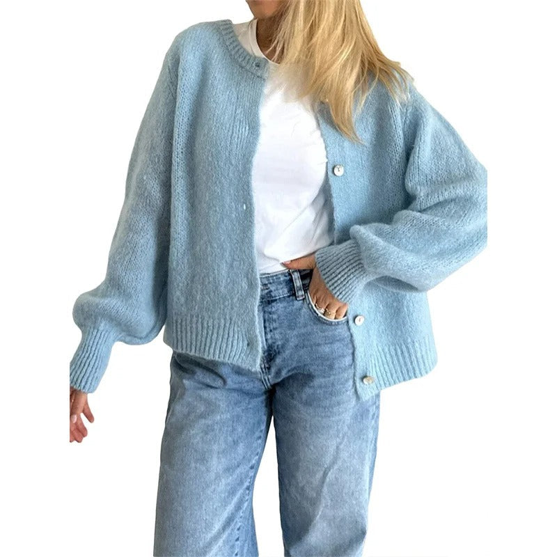 Signe Weiche Oversize-Strickjacke mit Knöpfen und langen Ärmeln