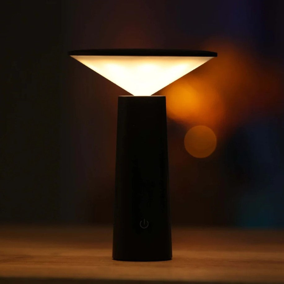 LumiFlex – Verstellbare drahtlose Tischlampe mit 360° Rotation