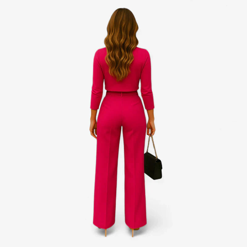 Eva - Moderne todelt sæt med højkravetop og bukser med vide ben