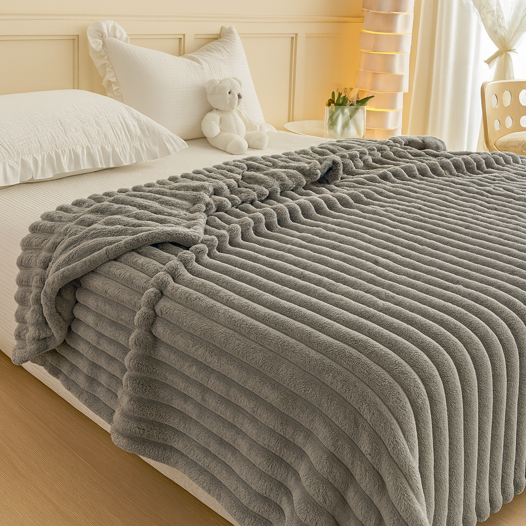 Aurevia | Manta de franela con cordón y aspecto de piel suave