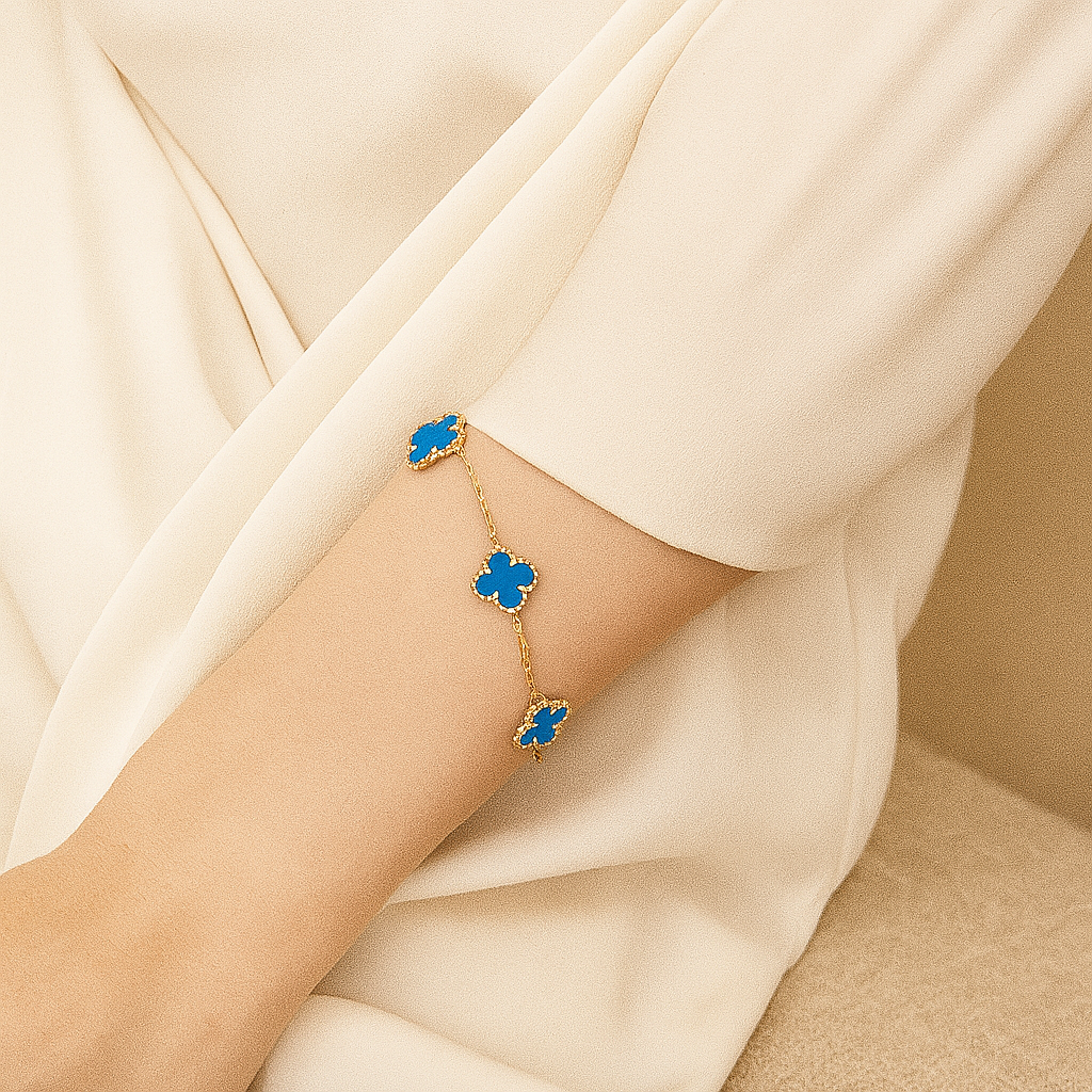 Thyra - Klassisches vergoldetes Armband