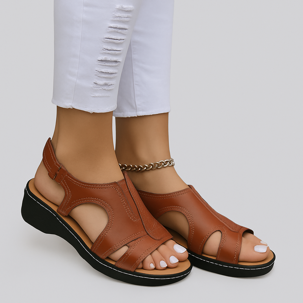 Andie – Offene Sandalen mit Ausschnitten und bequemem Absatz