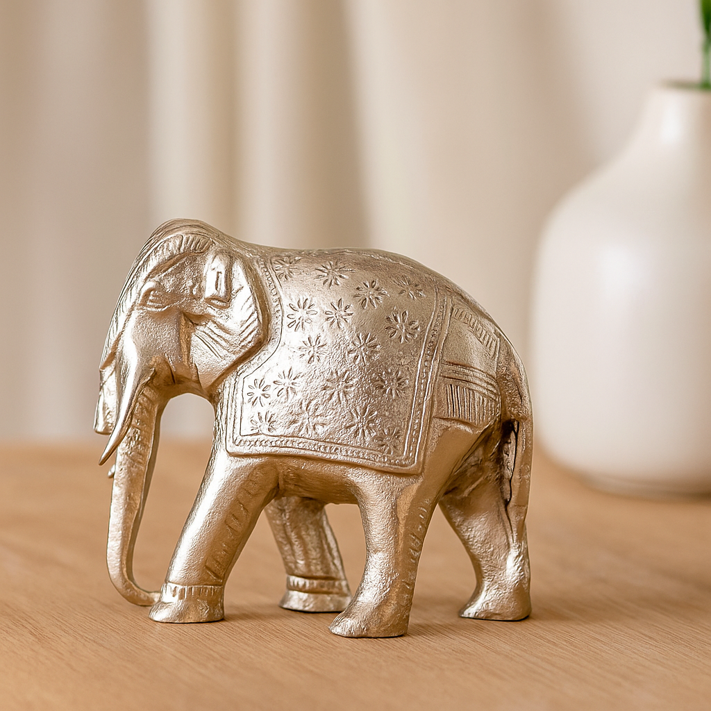 Ormetha – Silber geprägt Elefantenstatue