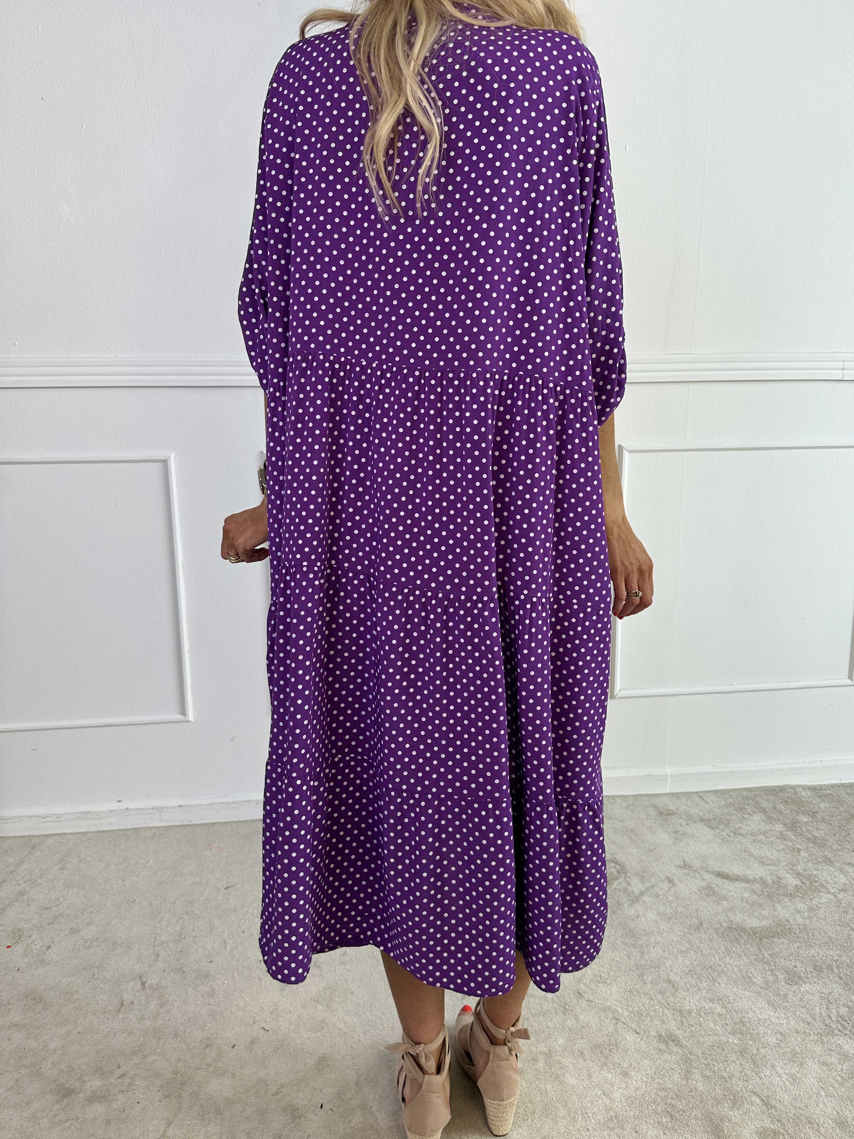 Margareth - Elegantes Punktemidikleid