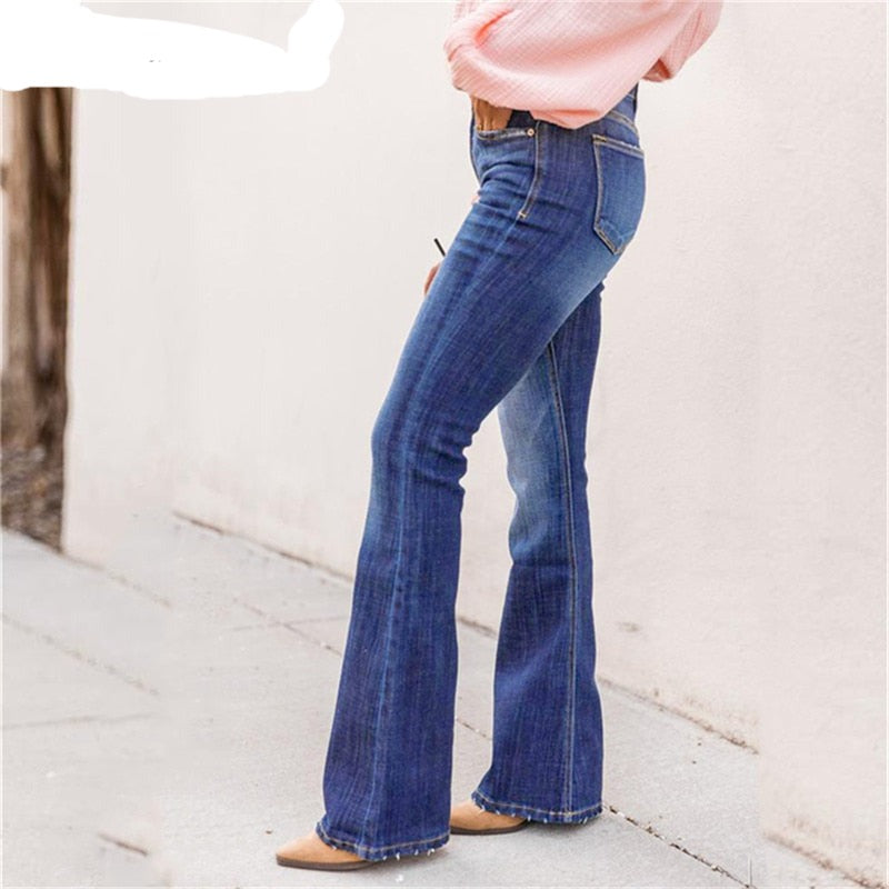 Anikka - Klassische High-Waist-Jeans mit Schlag