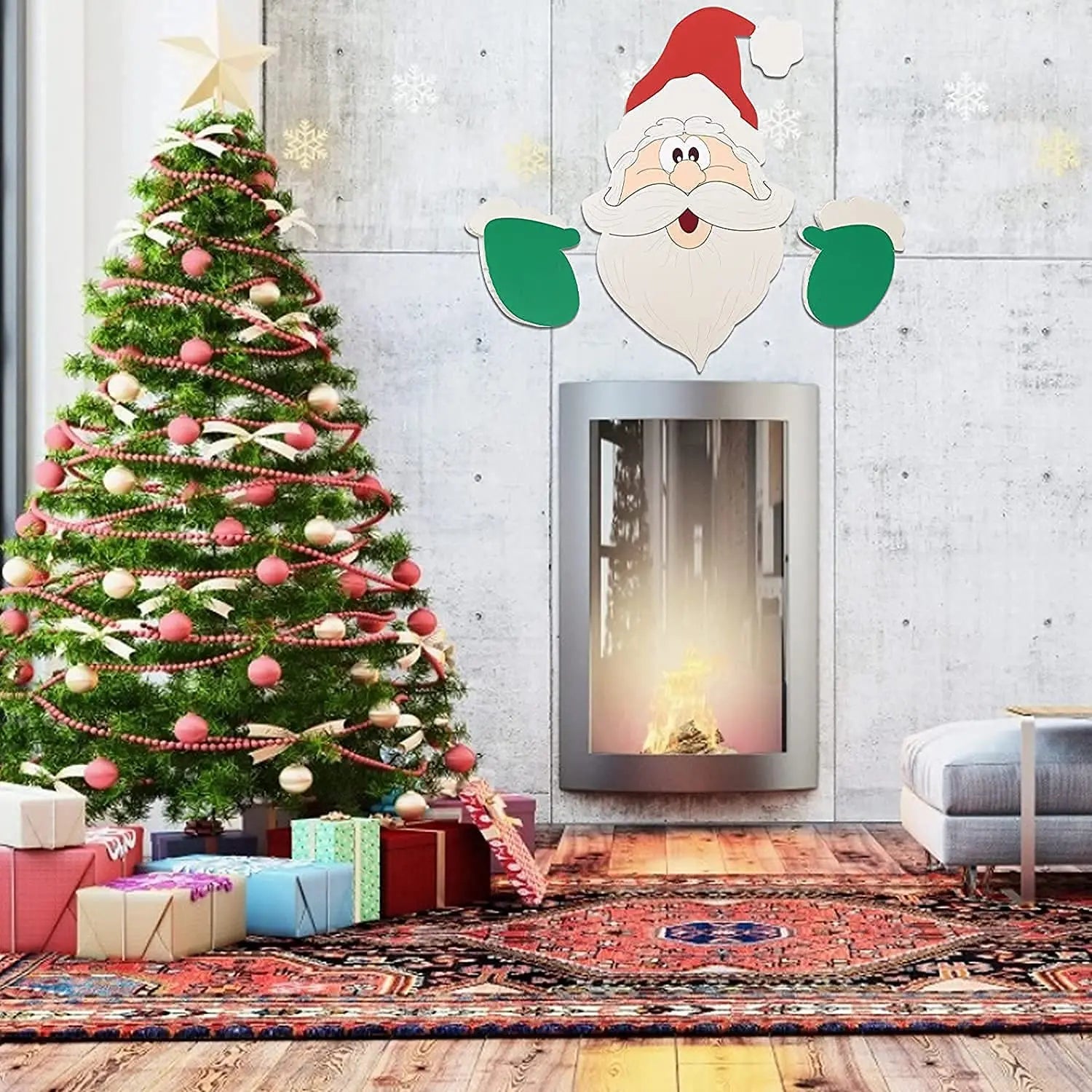 Decorazioni natalizie con i guardoni di Babbo Natale