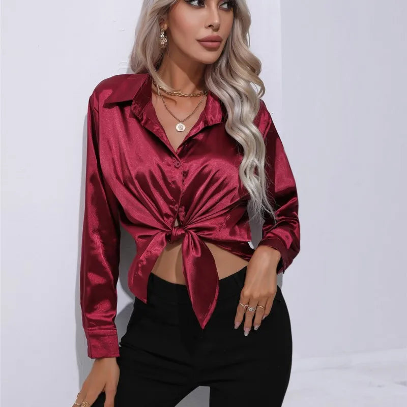 Esther - Elegante Bluse aus Satin