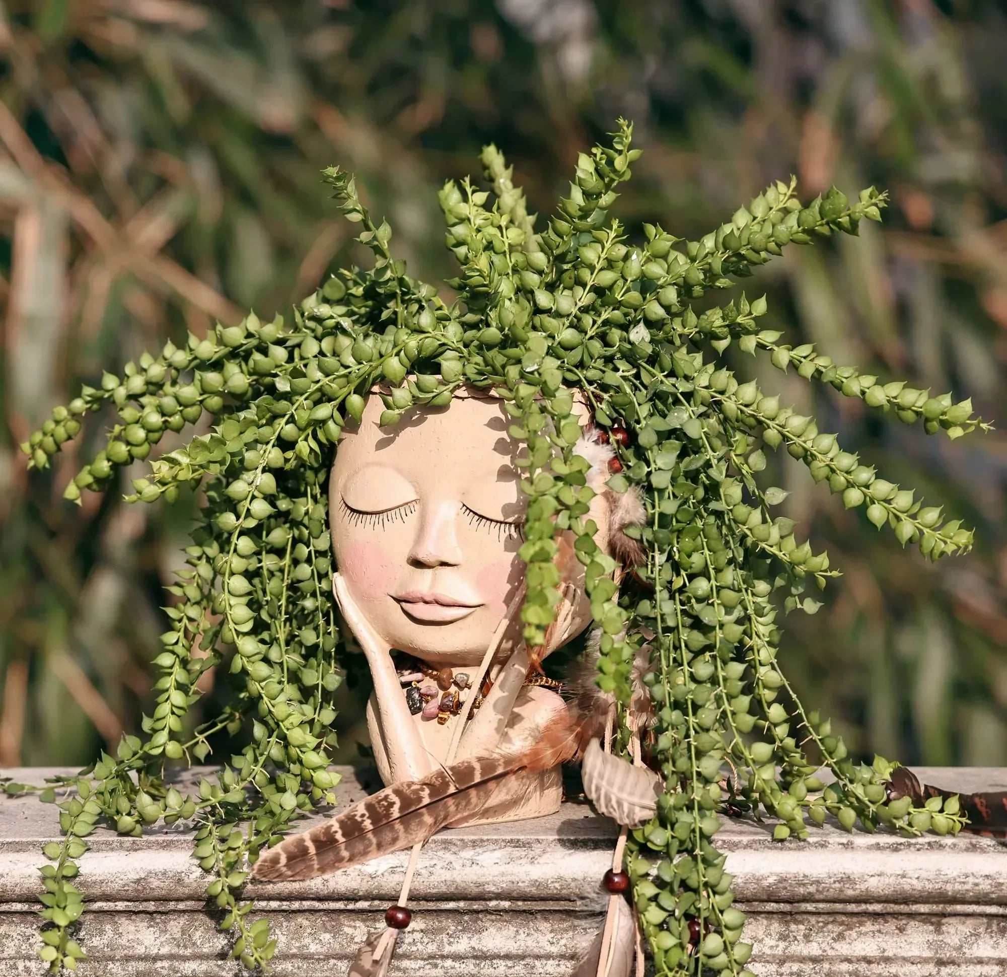 BloomCharm Künstlerischer Gesicht Pflanzgefäß – Stilvoller Dekorativer Blumentopf