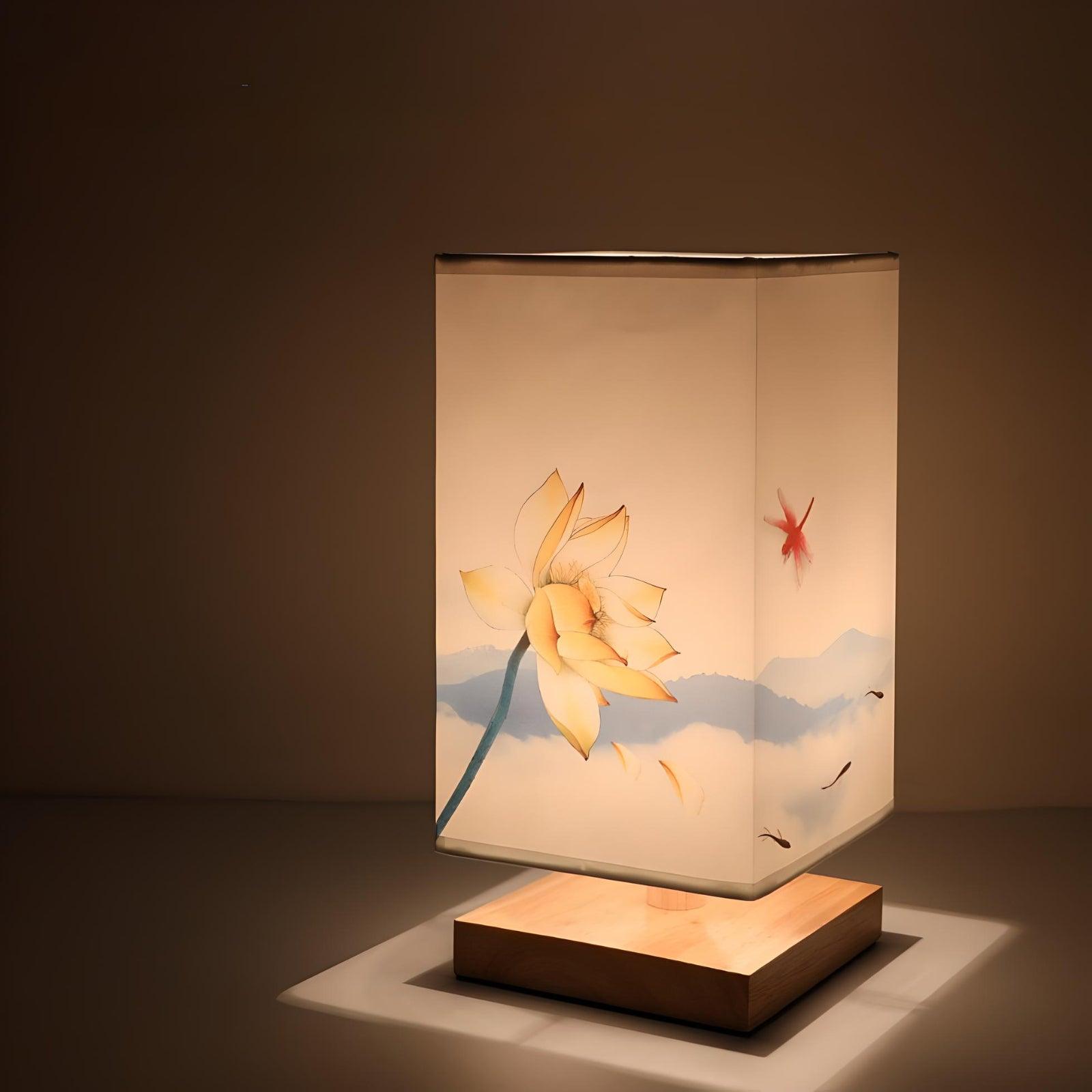 SakuraLight – Dimmable Tischlampe im japanischen Stil