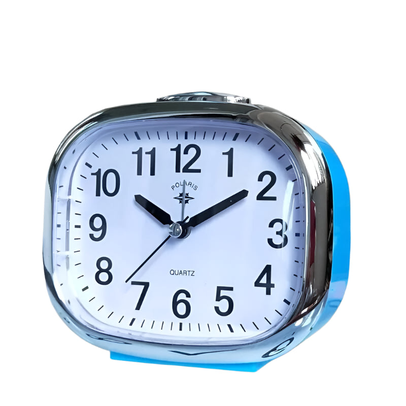 TimeSquare - Retro-Wecker mit quadrischem Ziffernblatt und klassischem Stil