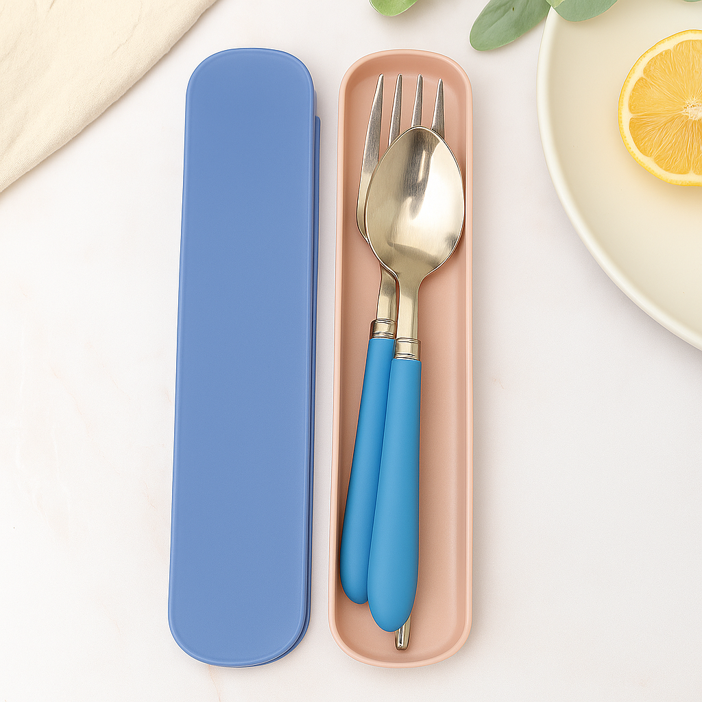 Miles | Juego de cubiertos portátil de acero inoxidable con estuche de viaje
