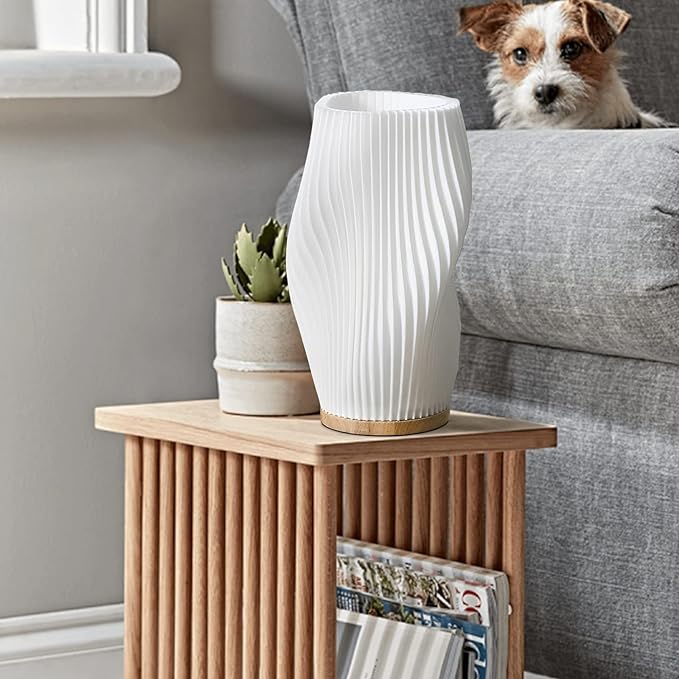 WaveLume – Moderne geknöpfte Tischlampe mit skulpturalem Design