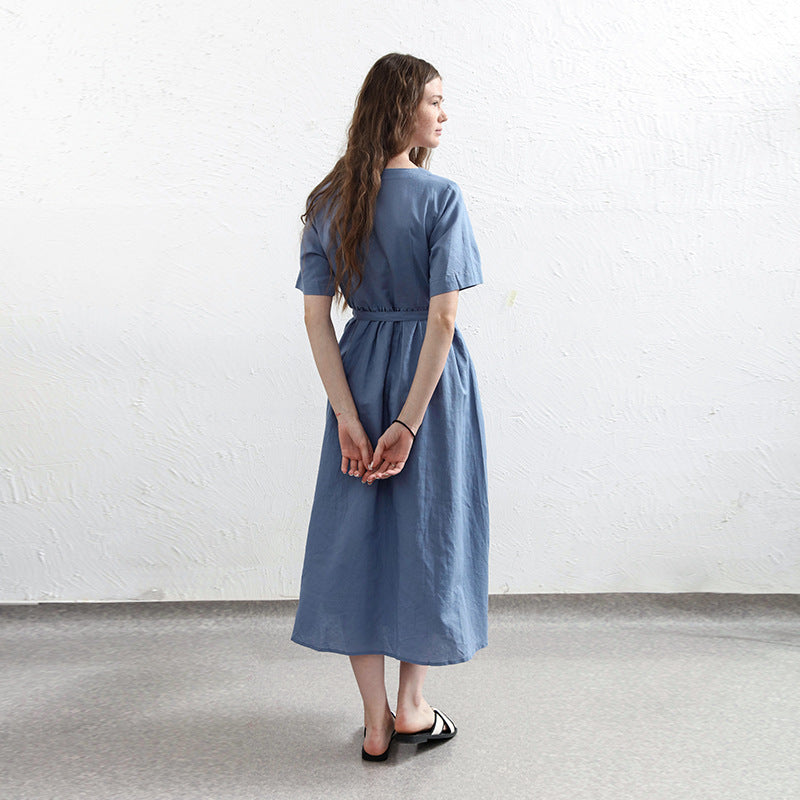 Amber - Klassisches Midikleid mit Knöpfen