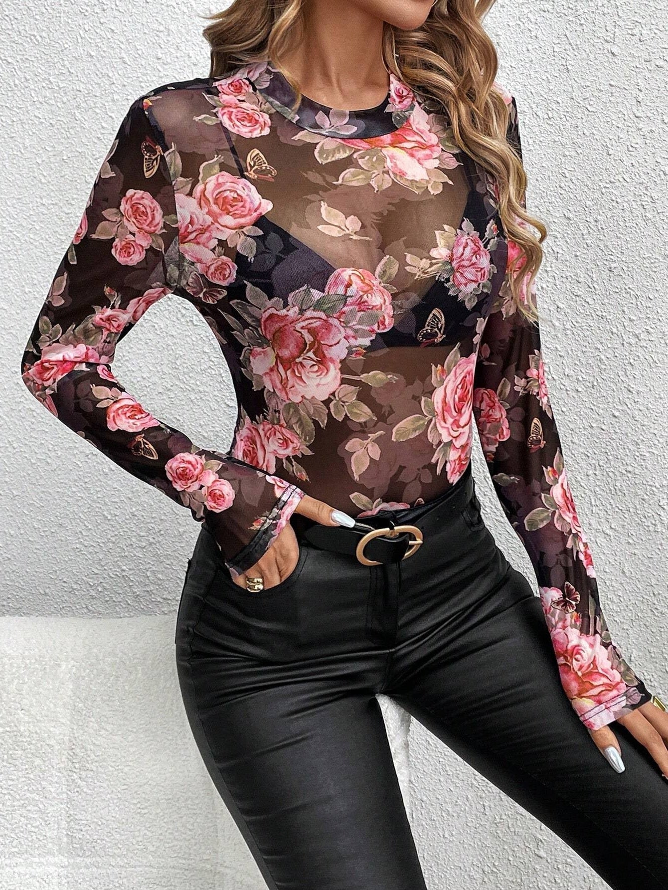 Katherine - Top ajustado de malla con cuello alto pequeño impreso