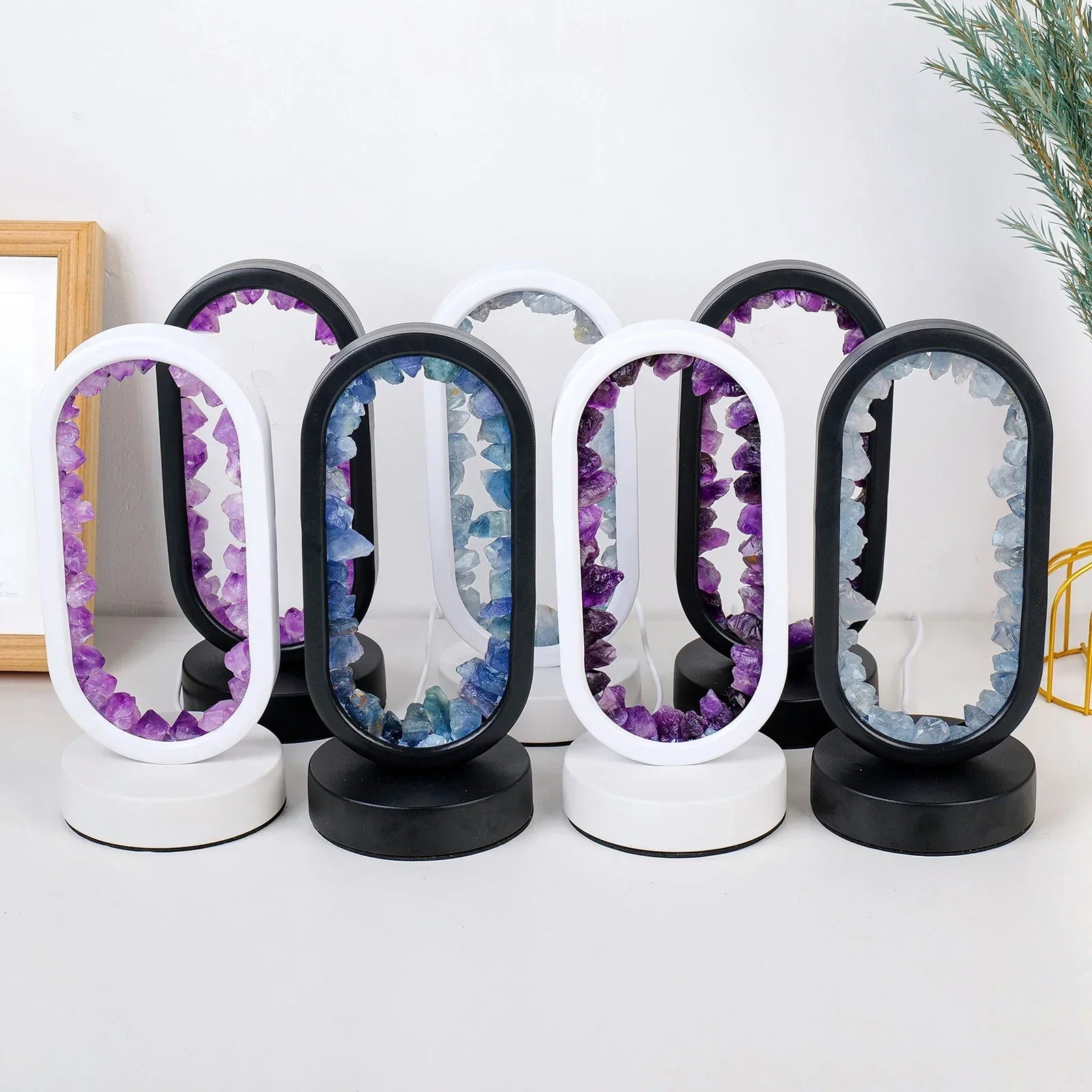 AmethystGlow – Ruhe und moderne Eleganz Ovaler Kristall-LED-Lampe