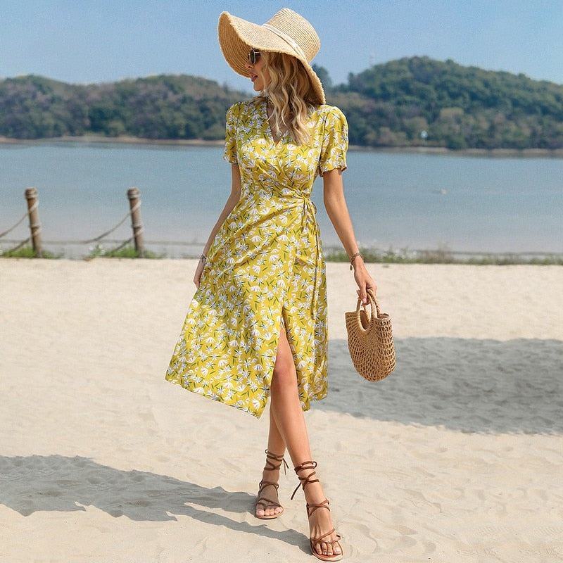 Lilibeth - V-Ausschnitt und kurze Ärmel Maxikleid mit Blumenmuster