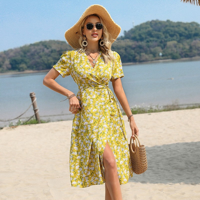 Lilibeth - V-Ausschnitt und kurze Ärmel Maxikleid mit Blumenmuster