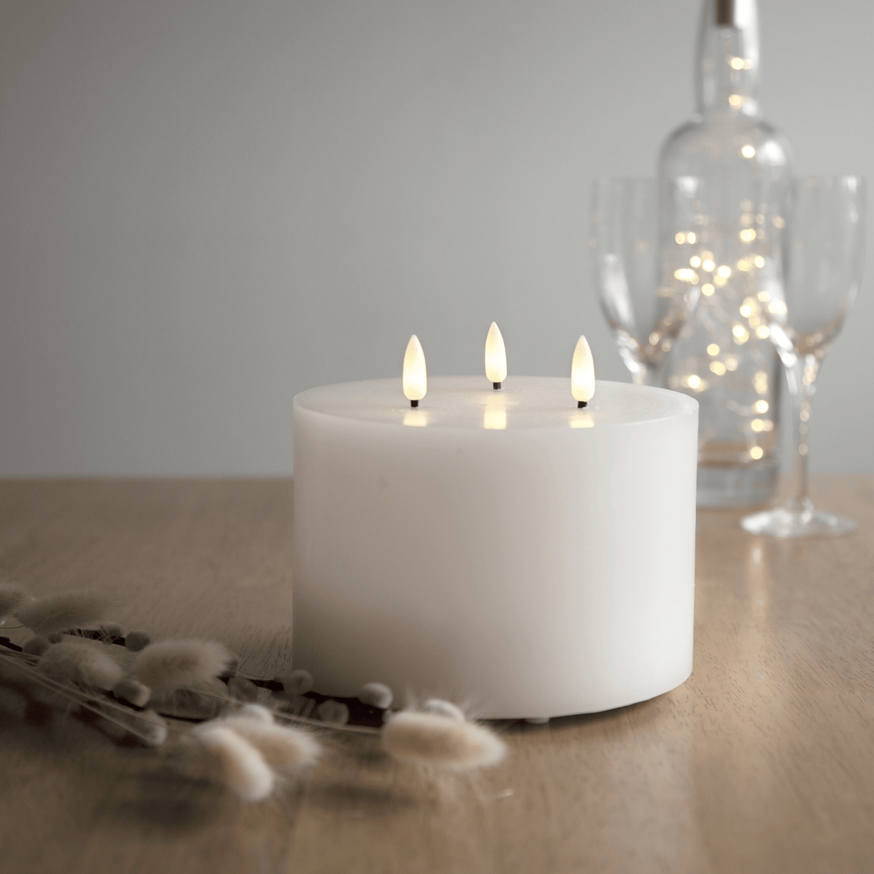 Candora – Weißes LED-Säulenlicht