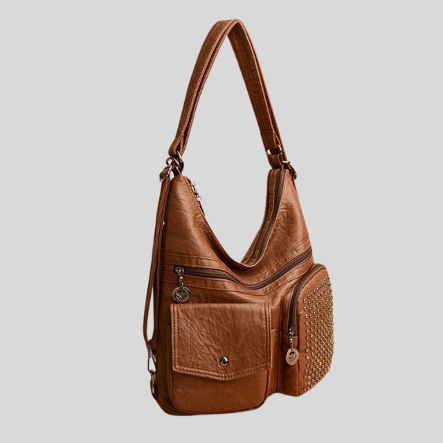 Olga - Rucksack mit Nieten