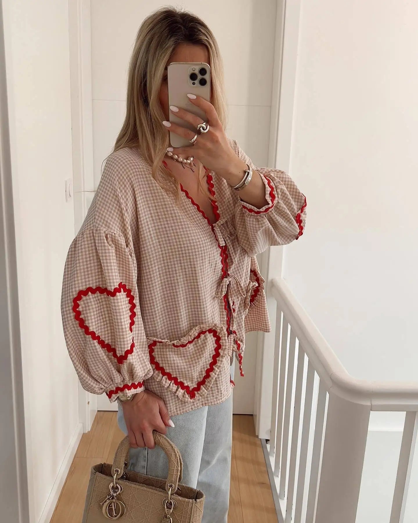 Marga - Lockere Bluse mit Herz-Taschen für Frauen