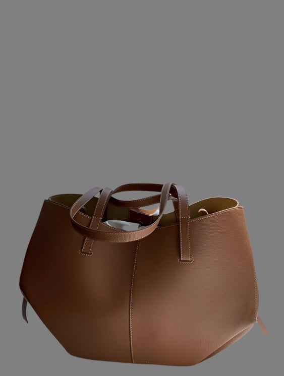 Sienna – Moderne Handtasche mit Henkel und Abnehmbarer Schultergurt