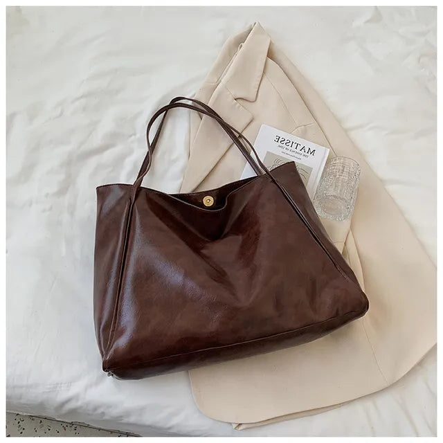 Raye - Stilvolle Schultertasche mit großer Kapazität