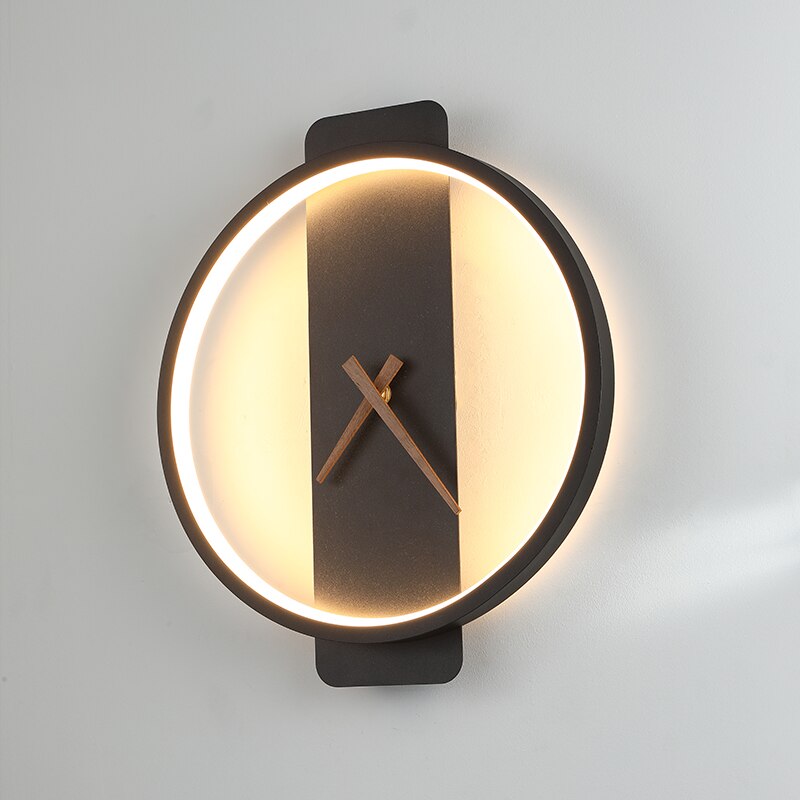 LuxeTime - Elegante Wanduhr für ein zeitloses, raffiniertes Zuhause
