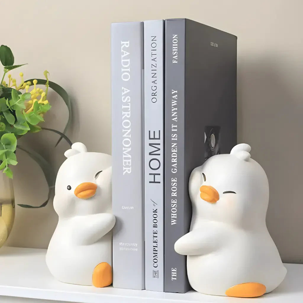 SweetNest – Füllige Buchstützen mit Vogelmotiv für gemütliche Räume