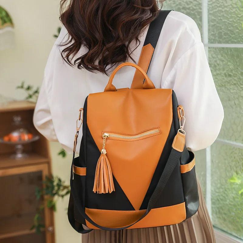 Valeria - Rucksack mit fransigen Anhängern