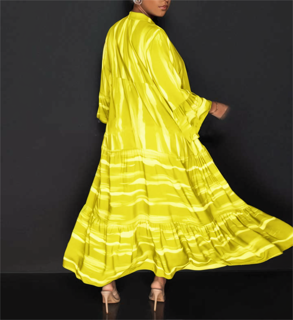 Lillian - Afslappet abayakjole med print og lange flæsekanter