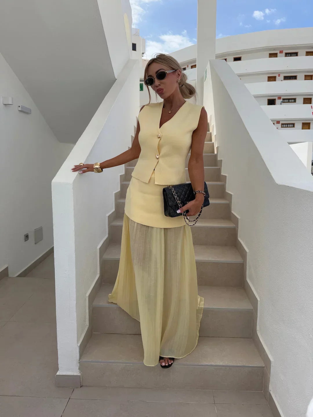 Clara – Elegantes Set mit Top und Rock