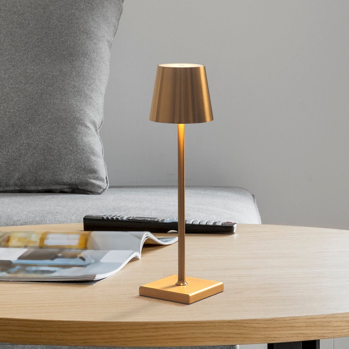 BrassGuard - 38cm IP54 drahtloses Licht