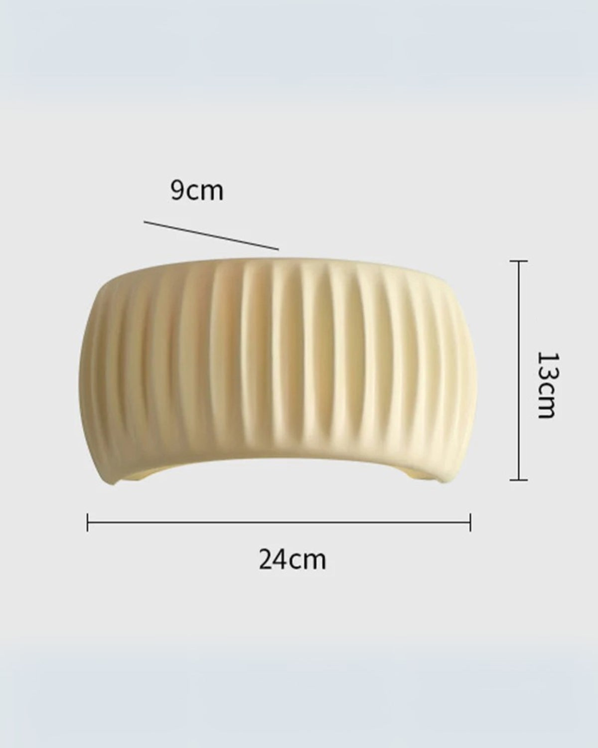 Lumavéa - Elegante Wandleuchte - mit künstlerischer welliger Silhouette